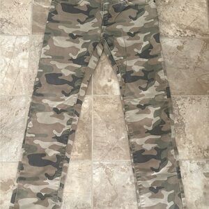 Levi camo Skinny Jeans